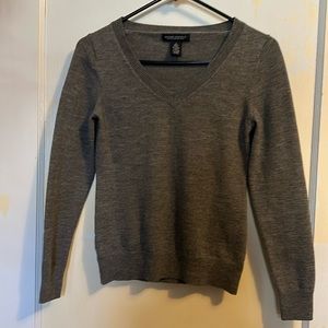 Banana republic extra fine merino women’s size small wool sweater